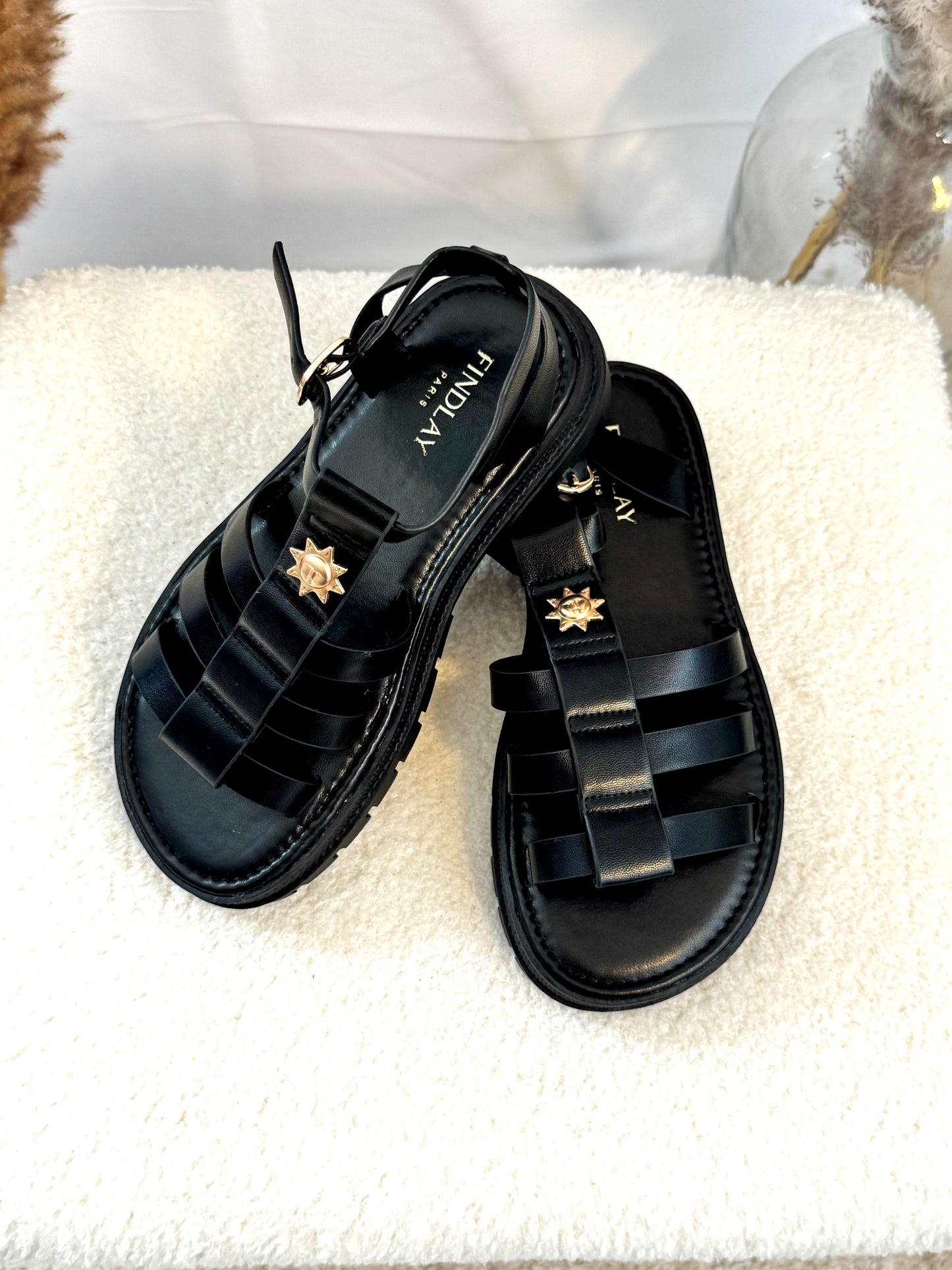 Chaussures hautes soleil noire