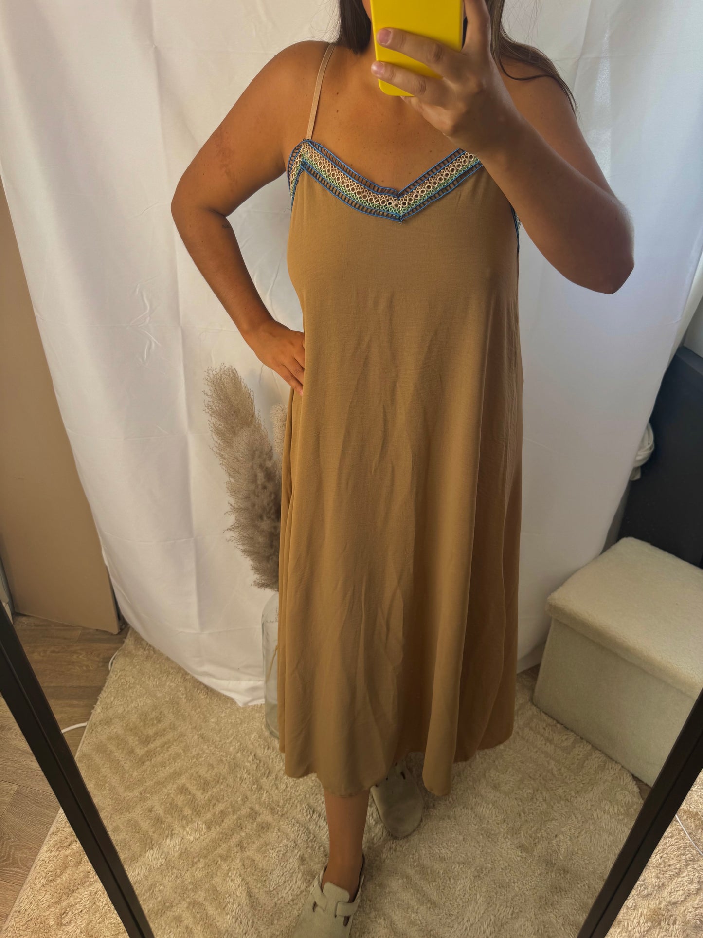 Robe d’été beige