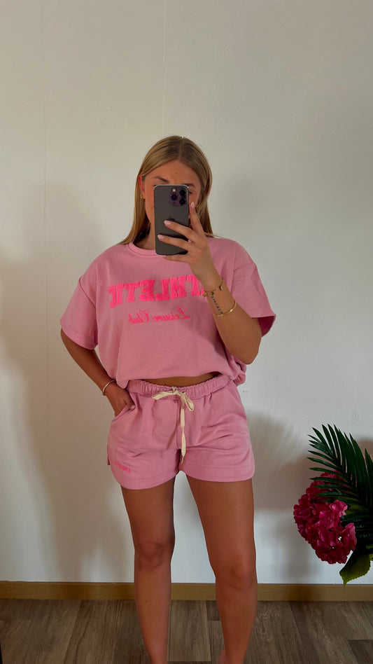 Ensemble Athletics rose