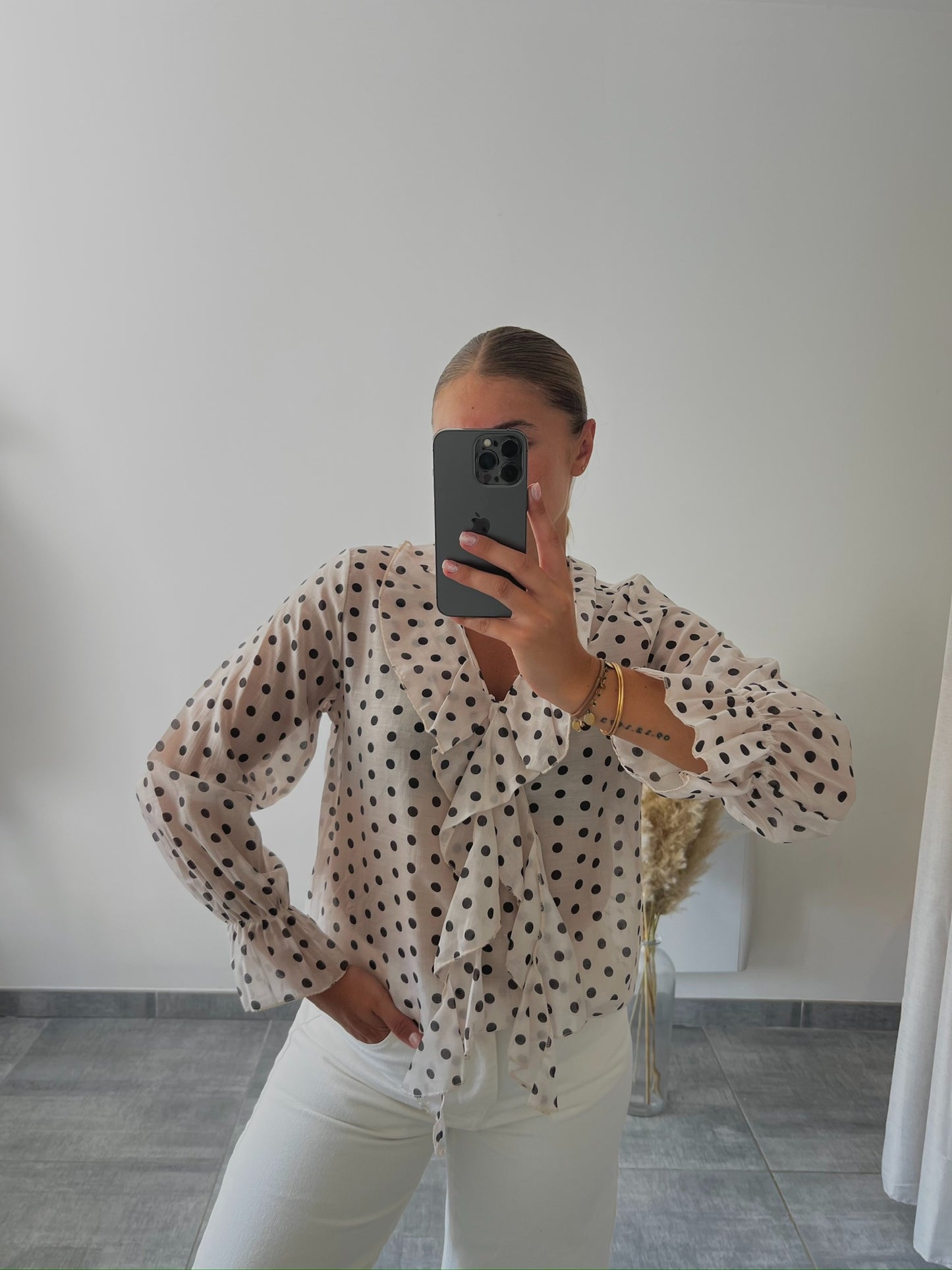 Blouse à pois blanche